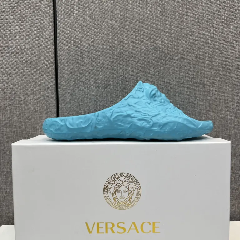 Versace Shoe 